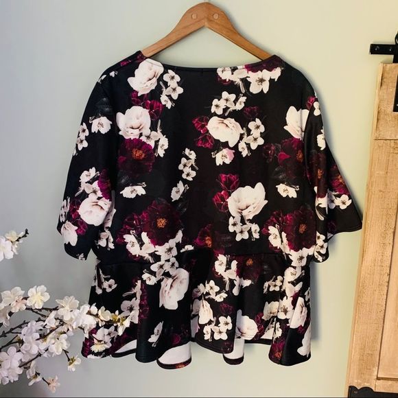 Simply Be Floral Scuba Peplum Wrap Top Size 28 - Picture 5 of 6
